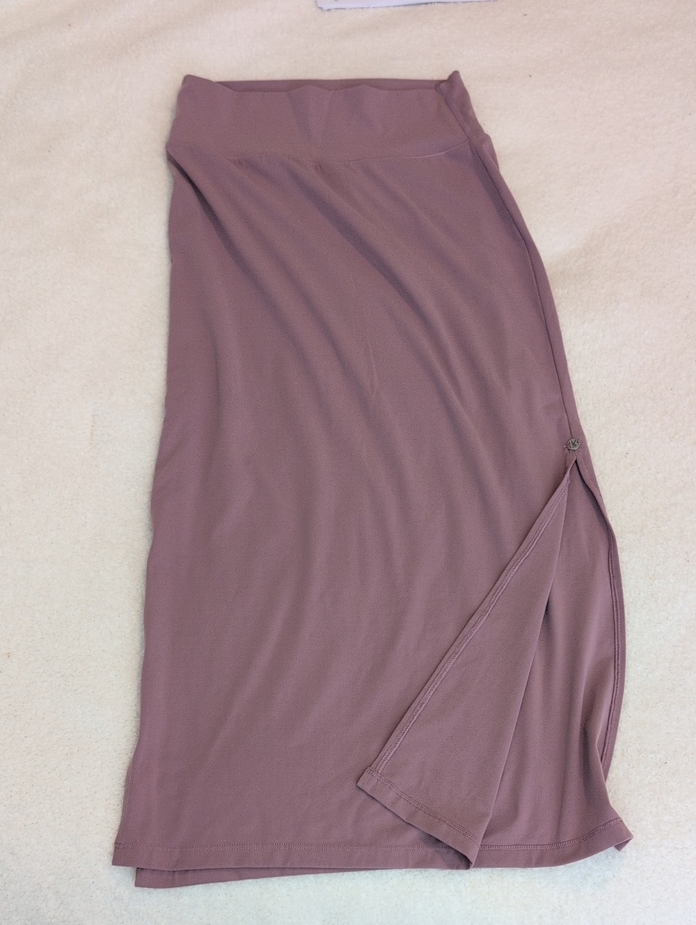 BuffBunny L Mauve Side-Slit Midi Skirt